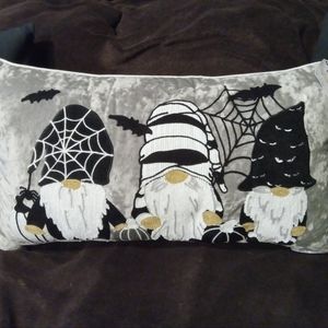 Holloween Nome decor pillow